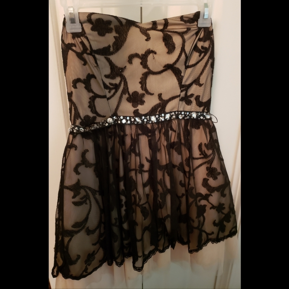 Strapless, formal, lacey dress